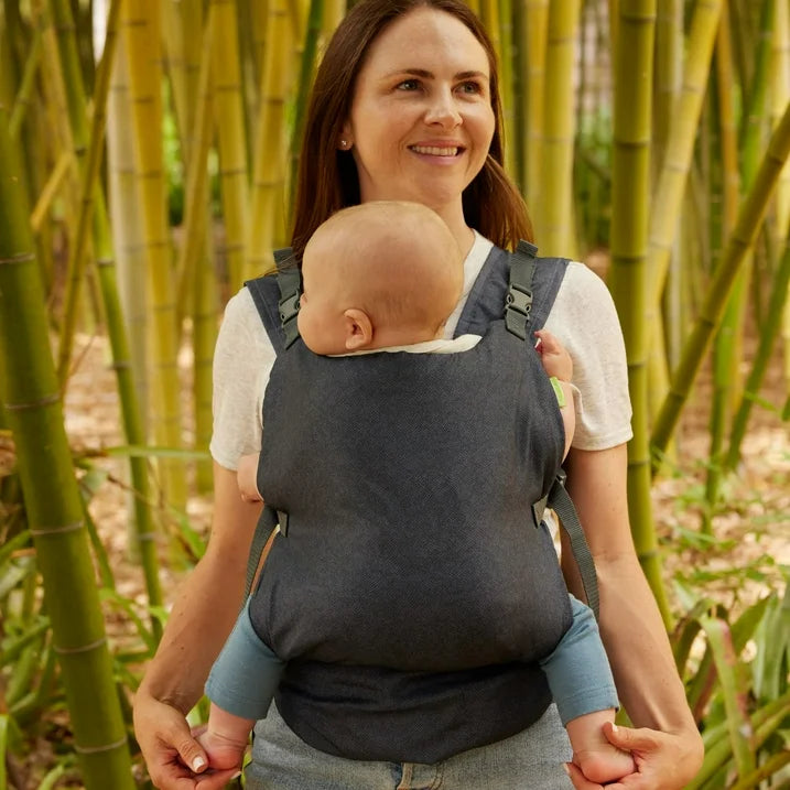 Infantino Fold & Go 2-in-1 Lightweight Carrier - Perfect for Quick Outings with Babies and Toddlers 12-40lbs, Gray